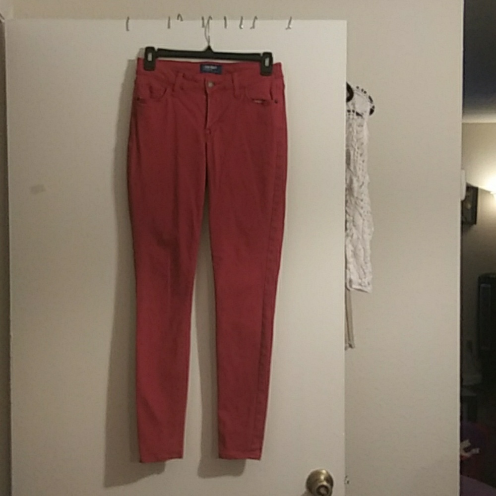 Strech cranberry color